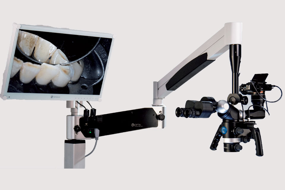 Microscope
